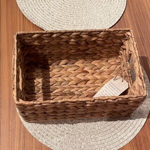 Wooden basket brand new